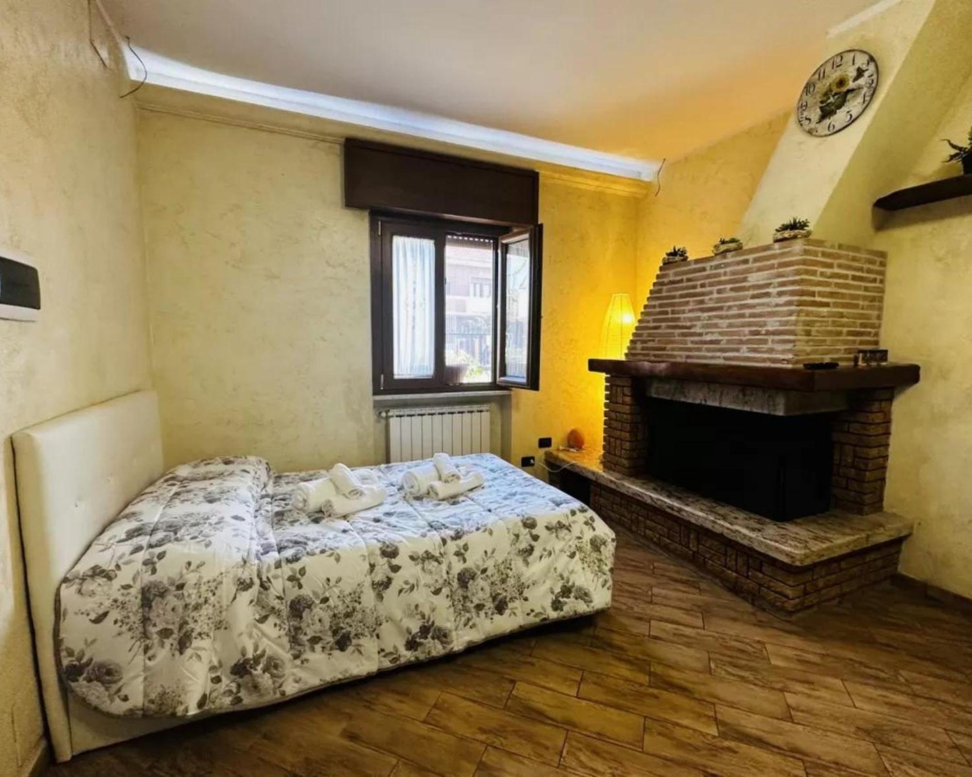 Romano House Фиумичино Екстериор снимка